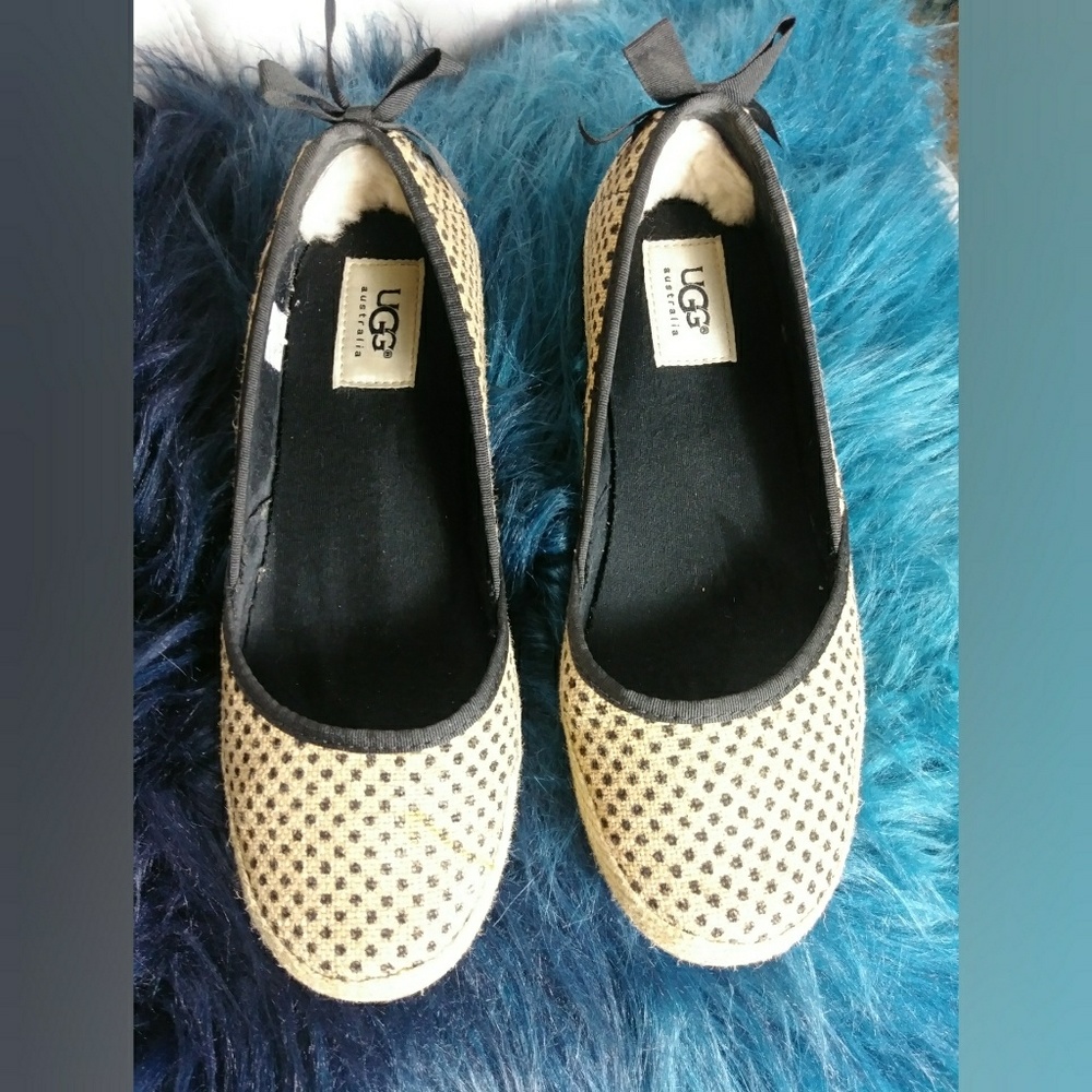 Sold Ugg cute Burlap  slip on Flats - Picture 4 of 8